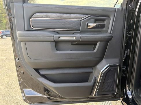 New 2026 RAM 2500 Limited image 20