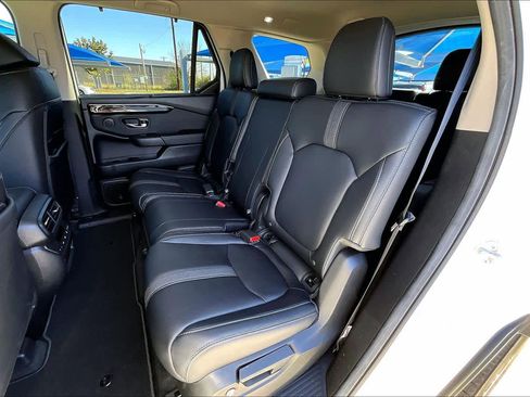 Used 2025 Honda Pilot EX-L image 20