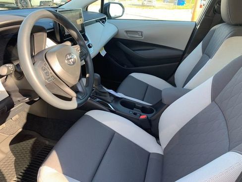Used 2026 Toyota Corolla LE w/ LE Premium Package FWD image 10