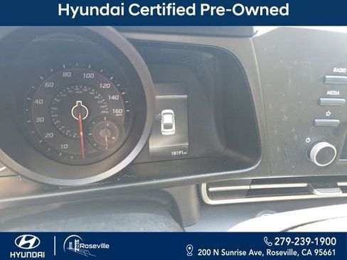 Used 2023 Hyundai Elantra SEL w/ Cargo Package FWD image 1