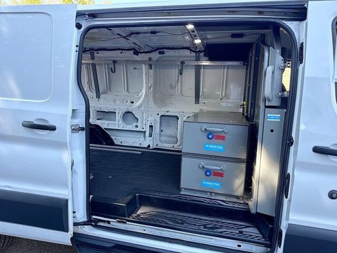 Used 2018 Ford Transit 250 148 Low Roof RWD image 21