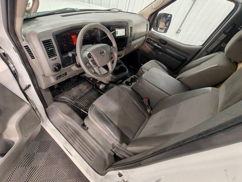 Used 2020 Nissan NV 2500 SV w/ Navigation Package RWD image 4