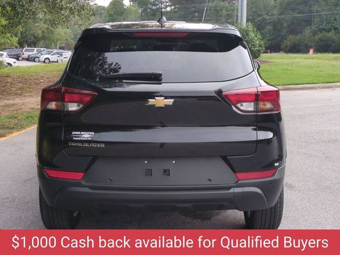 New 2026 Chevrolet TrailBlazer LS w/ LS Convenience Package FWD image 5