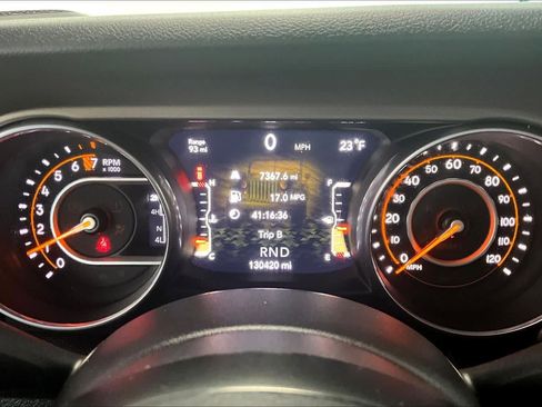 Used 2018 Jeep Wrangler Unlimited Sport S AWD/4WD image 14