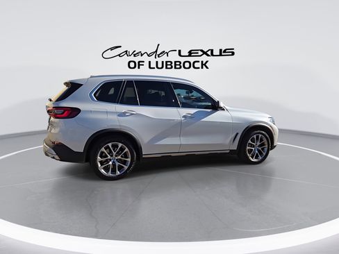 Used 2023 BMW X5 xDrive40i image 8