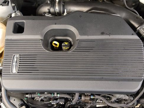 Used 2020 Lincoln Corsair Reserve w/ Elements Package image 30