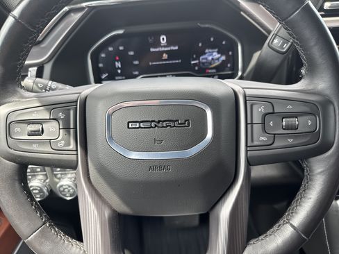 Used 2024 GMC Sierra 3500 Denali Ultimate AWD/4WD image 14