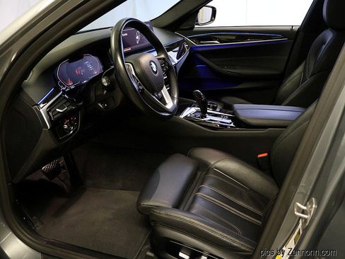 Certified 2023 BMW 530i xDrive w/ Executive Package AWD/4WD image 11