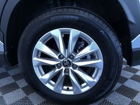 Certified 2026 Toyota Corolla Cross LE FWD image 16