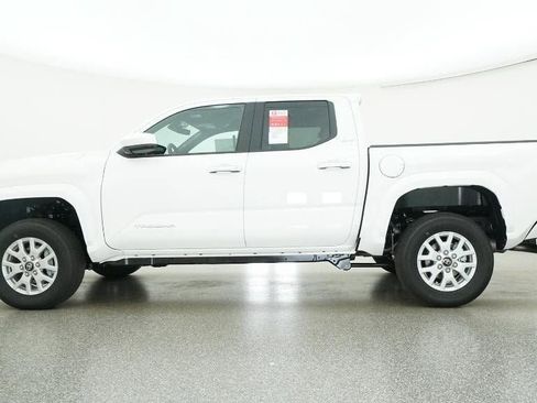 New 2025 Toyota Tacoma SR5 image 19