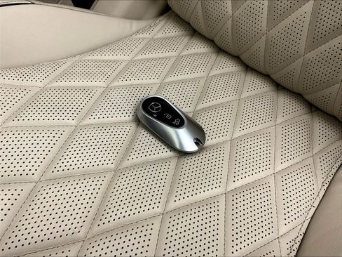 Certified 2022 Mercedes-Benz S 580 4MATIC Sedan image 35