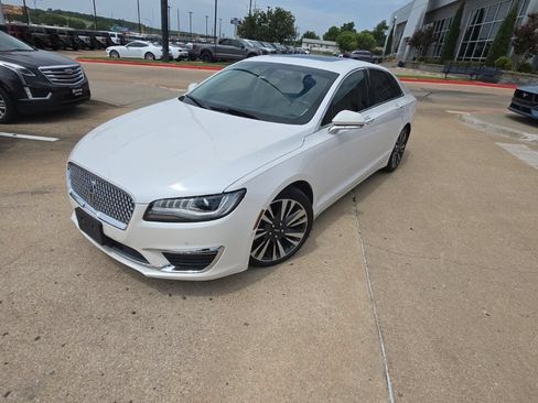 Used 2019 Lincoln MKZ Reserve FWD image 6