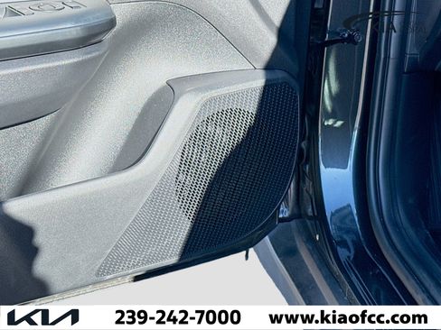 New 2025 Kia K4 LXS image 22