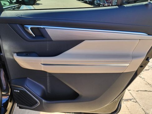 New 2026 Buick Enclave Preferred image 41