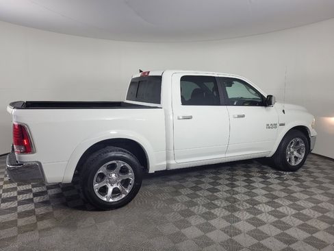 Used 2014 RAM 1500 Laramie w/ Convenience Group RWD image 10