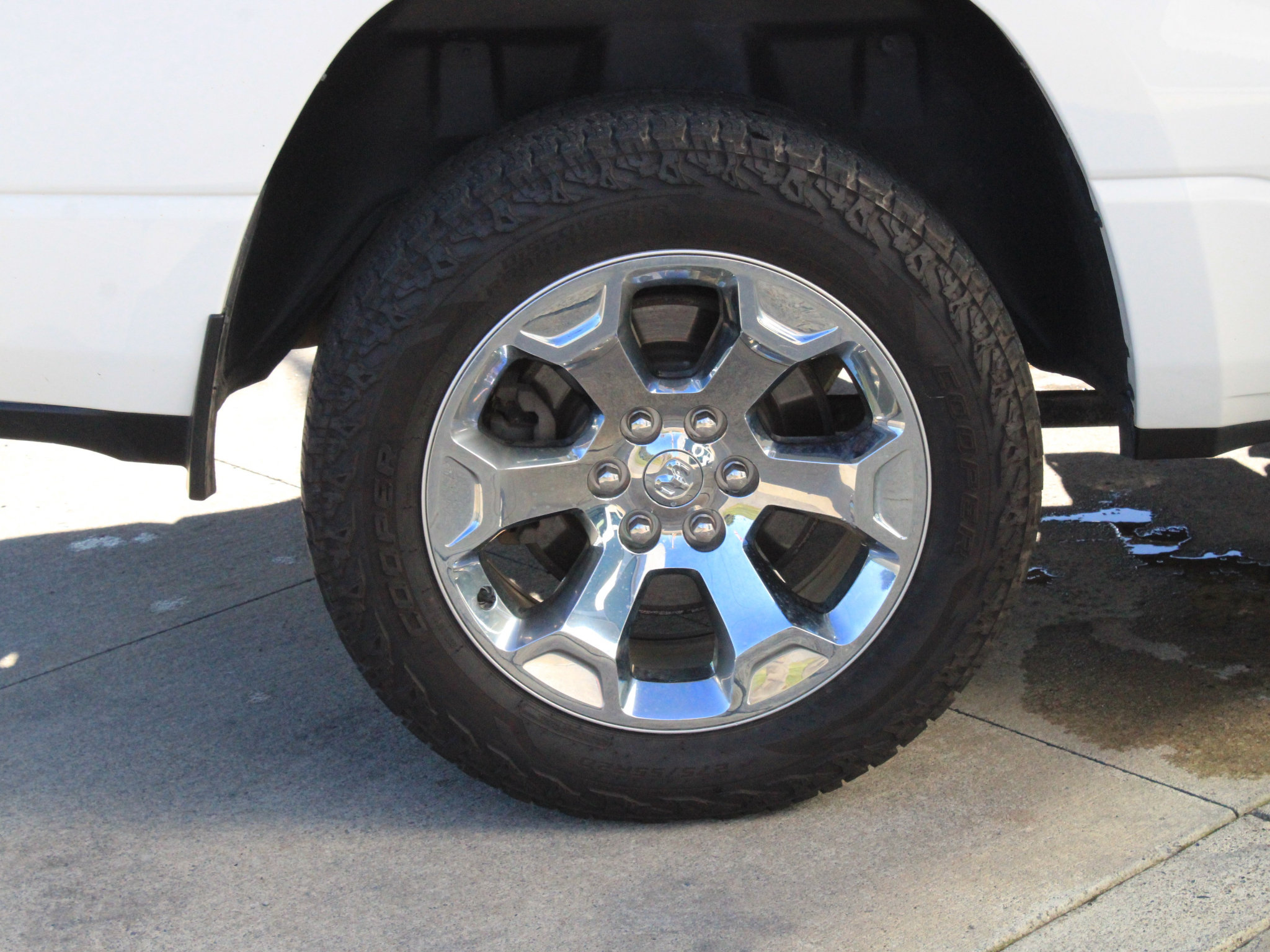 Used 2022 RAM 1500 Big Horn AWD/4WD image 12