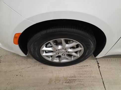 New 2026 Chrysler Voyager LX FWD image 3