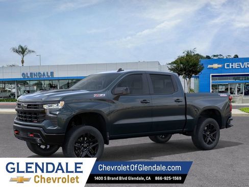New 2026 Chevrolet Silverado 1500 LT Trail Boss w/ Convenience Package II image 2