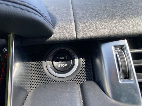 Used 2019 Land Rover Range Rover Sport Supercharged image 23