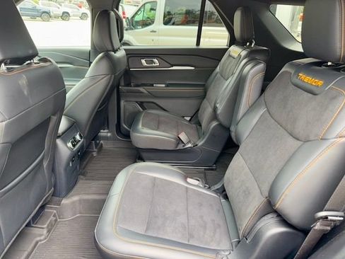 Used 2026 Ford Explorer Tremor w/ Tremor Convenience Package AWD/4WD image 12
