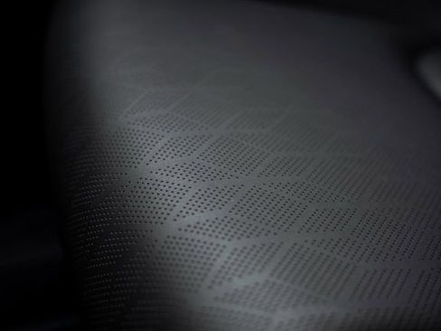 Used 2025 Kia Carnival image 21