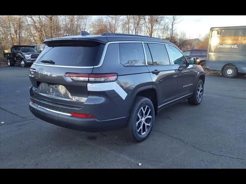 New 2024 Jeep Grand Cherokee L Limited image 7