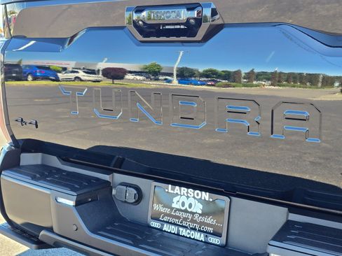 Used 2024 Toyota Tundra Platinum w/ TRD Off-Road Package AWD/4WD image 34