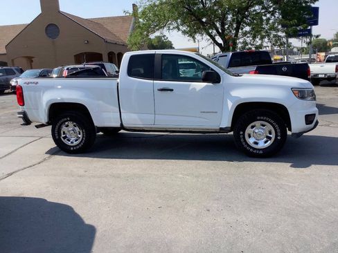 Used 2015 Chevrolet Colorado W/T w/ WT Convenience Package AWD/4WD image 10