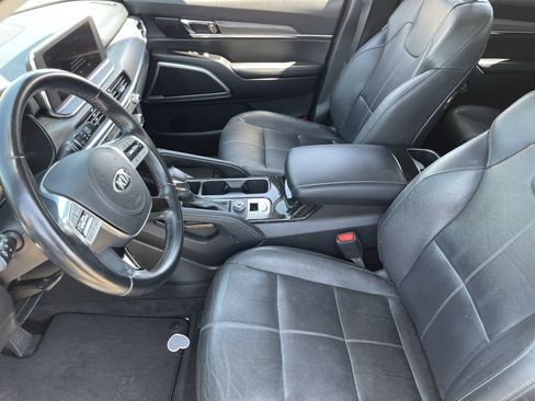 Used 2021 Kia Telluride EX w/ EX Premium Package FWD image 19