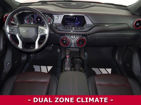 Used 2022 Chevrolet Blazer RS w/ Enhanced Convenience Package image 11