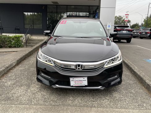 Used 2016 Honda Accord EX-L image 2