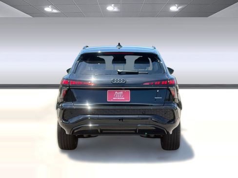 New 2026 Audi Q3 quattro 2.0T AWD/4WD image 10