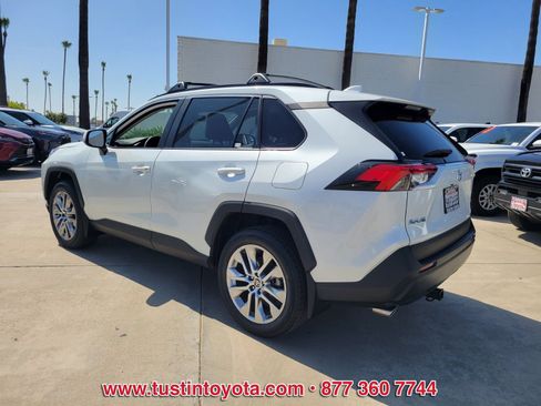Certified 2023 Toyota RAV4 XLE Premium FWD image 6
