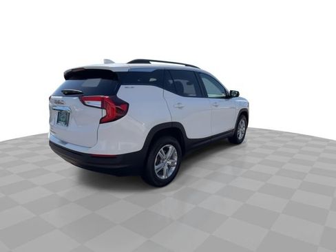 Certified 2023 GMC Terrain SLE w/ Driver Convenience Package FWD image 8