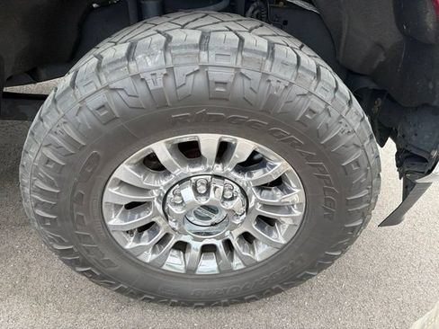 Used 2022 Ford F250 XLT w/ XLT Premium Package AWD/4WD image 4