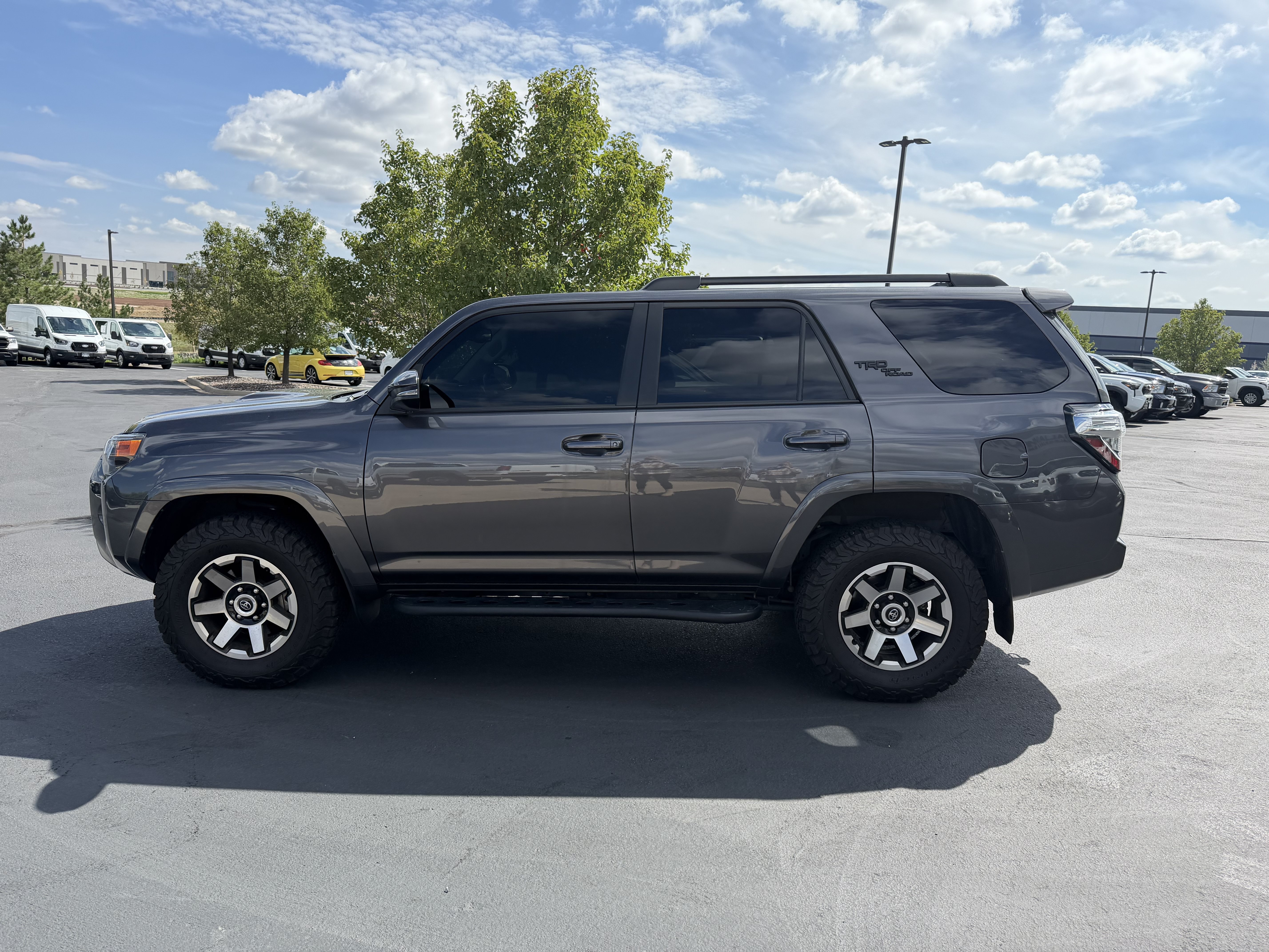 Used 2023 Toyota 4Runner TRD Off-Road Premium w/ Moonroof Package AWD/4WD image 4