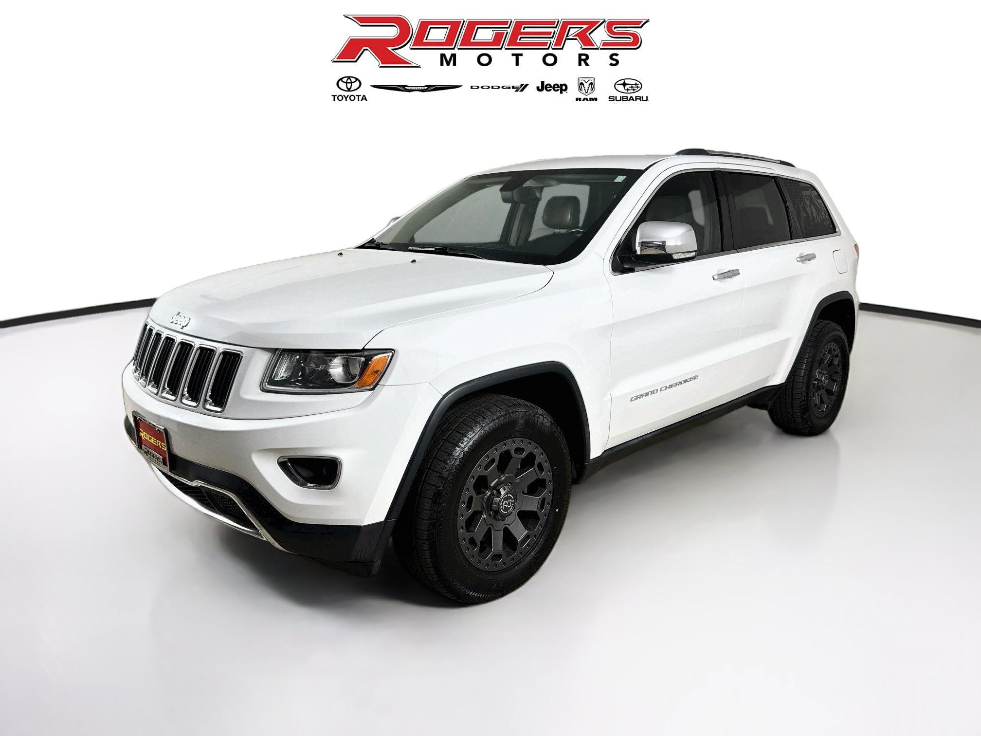 Used 2014 Jeep Grand Cherokee Limited w/ Mopar Chrome Edition Group AWD/4WD image 3