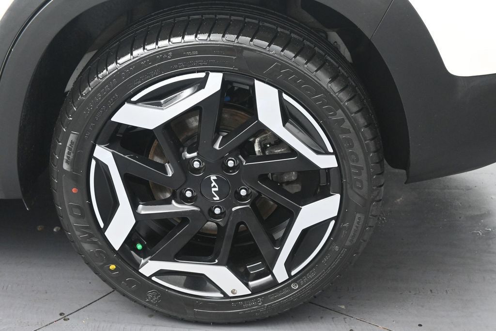 Used 2024 Kia Seltos SX AWD/4WD image 41