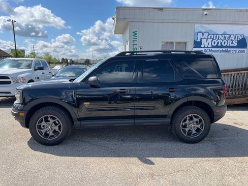 Used 2022 Ford Bronco Sport Badlands image 4