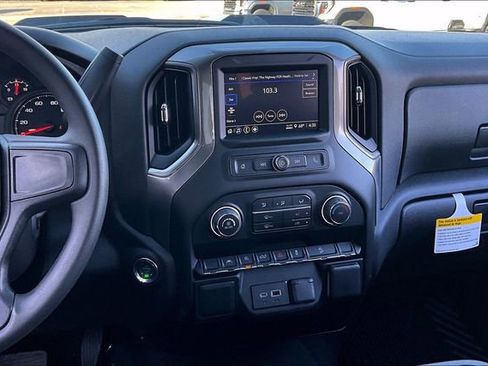 New 2026 Chevrolet Silverado 1500 Custom Trail Boss w/ Dark Appearance Package AWD/4WD image 7
