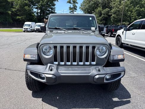 Used 2020 Jeep Wrangler Unlimited Sahara AWD/4WD image 2