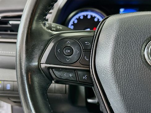 Used 2024 Toyota Camry SE w/ Convenience Package image 16