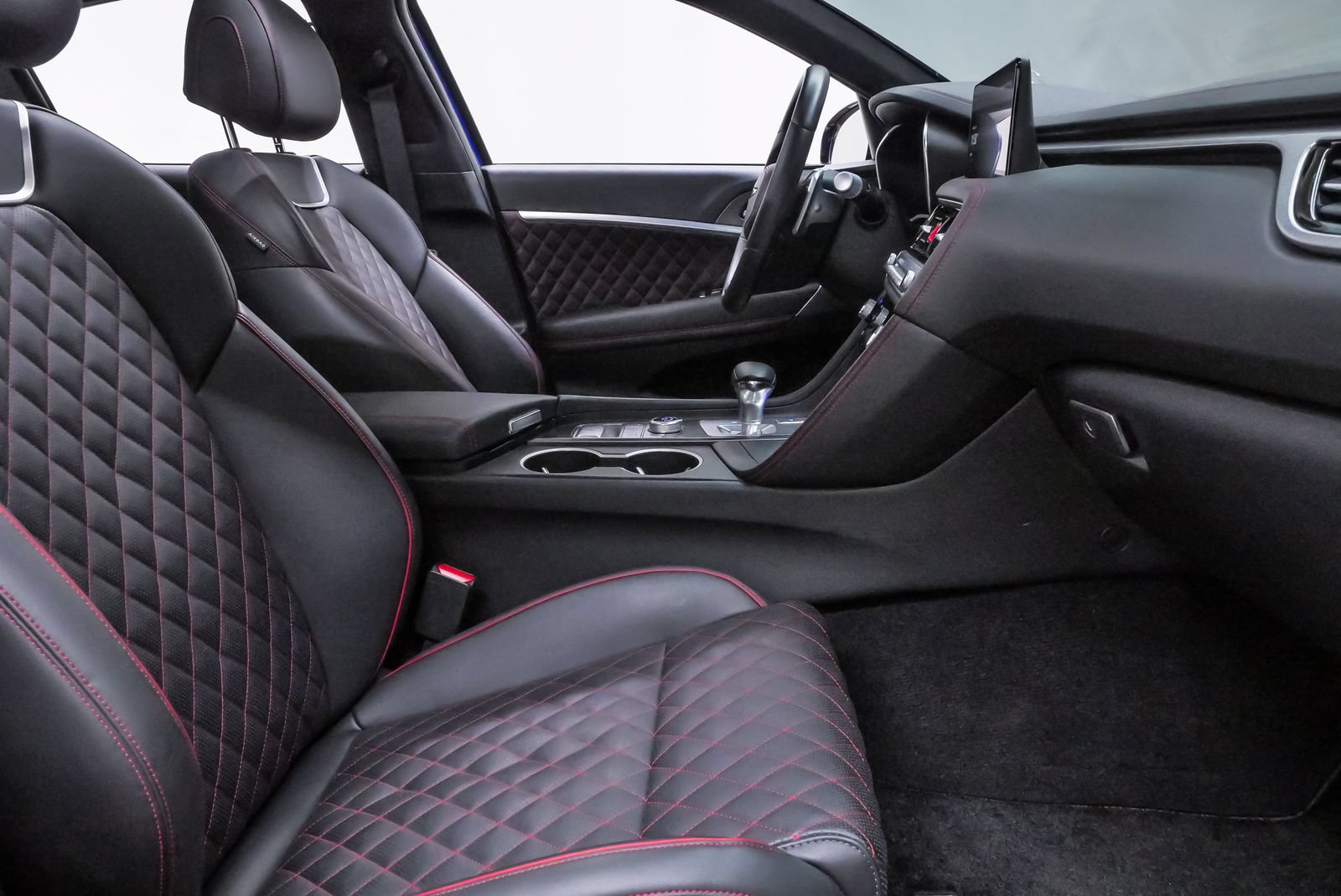 Certified 2025 Genesis G70 3.3T Advanced w/ Sport Prestige Package RWD image 14