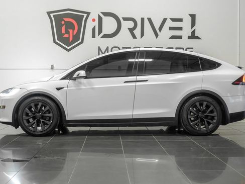 Used 2022 Tesla Model X AWD/4WD image 18