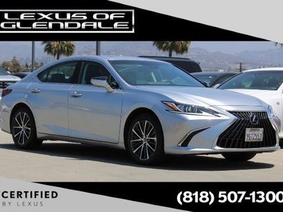 Certified 2023 Lexus ES 350 w/ Premium Package