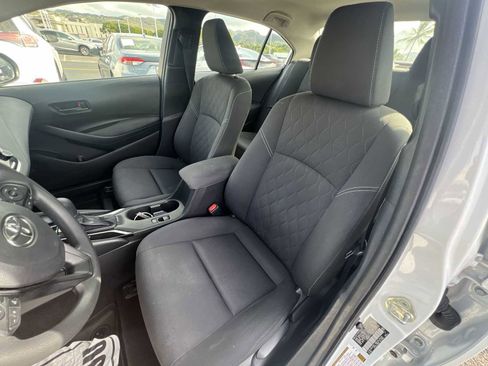 Used 2023 Toyota Corolla LE image 14