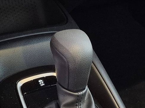 Used 2025 Toyota Corolla LE FWD image 20