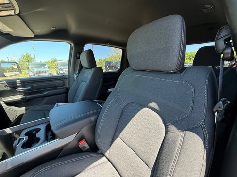 Used 2026 RAM 1500 Express AWD/4WD image 14