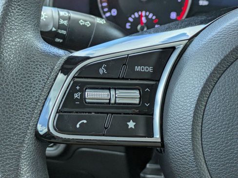 Certified 2023 Kia Forte LXS w/ LXS Technology Package FWD image 18