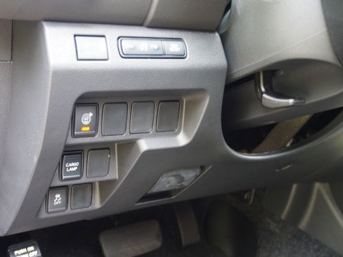 Used 2026 Nissan Frontier SV image 17